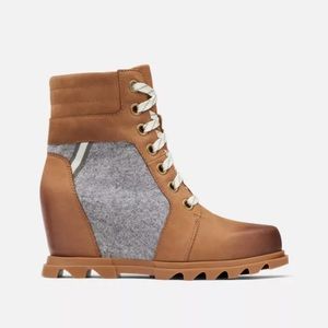 Sorel Joan of Artic Wedge II Lexie Bootie - 7.5 Never Worn